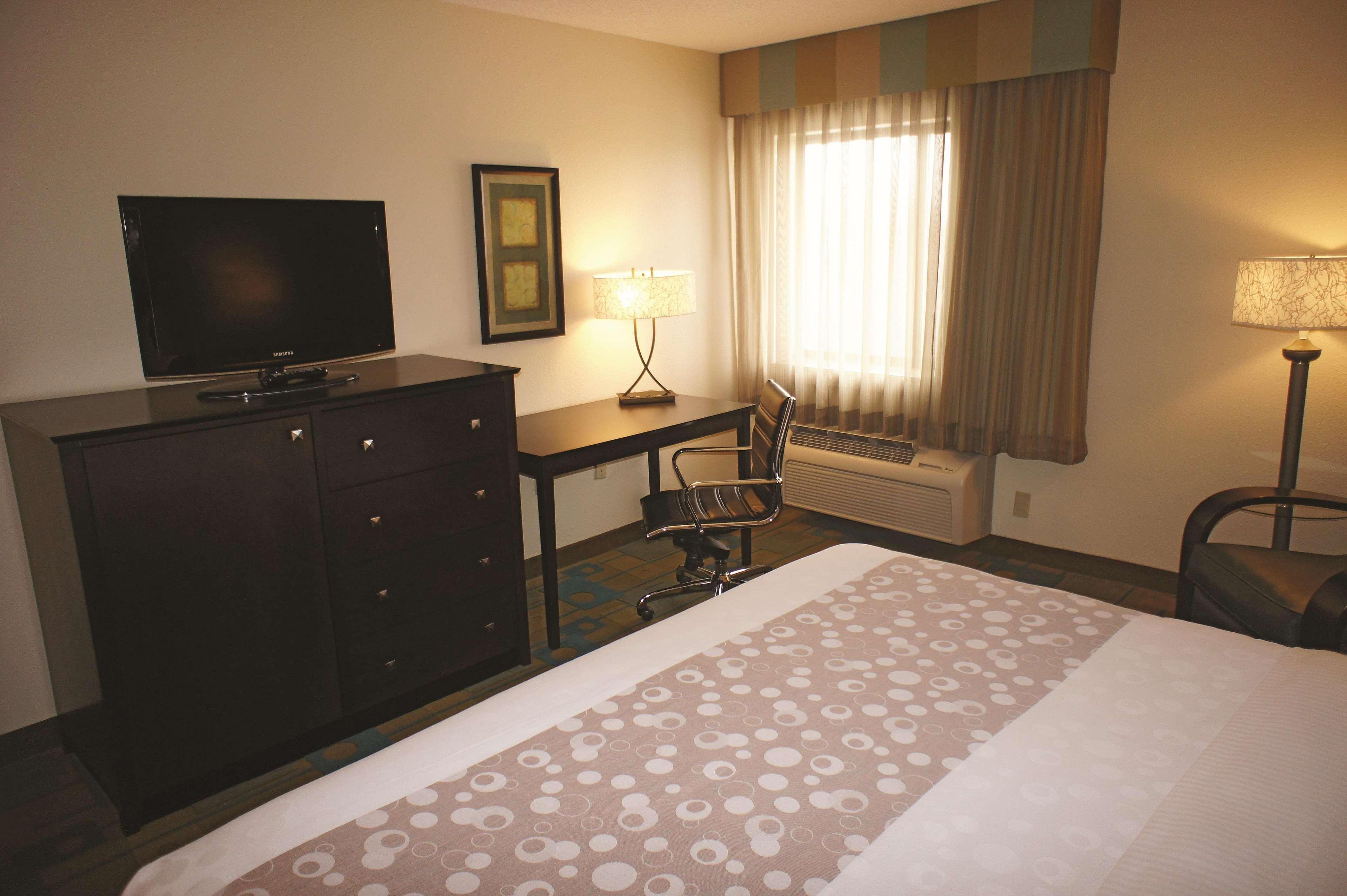 La Quinta By Wyndham Plattsburgh Otel Dış mekan fotoğraf