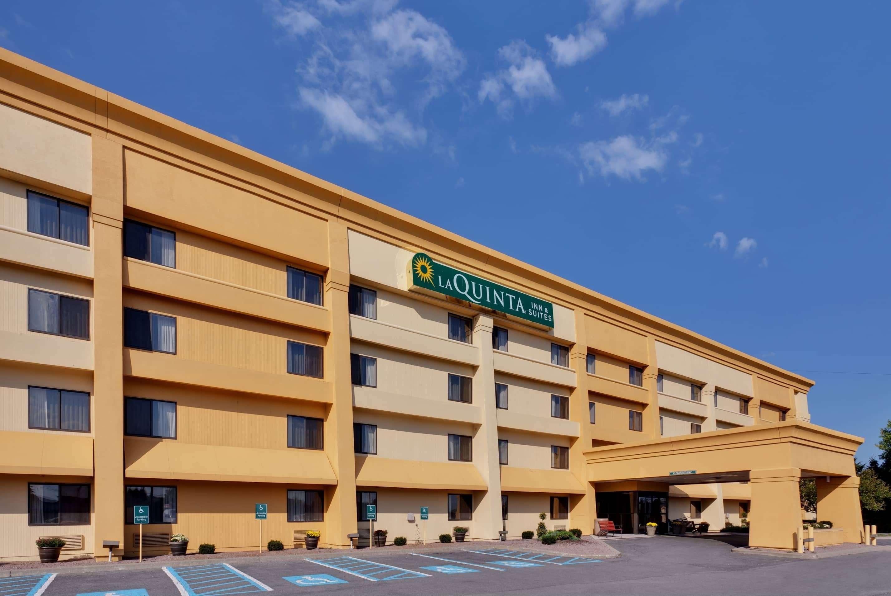 La Quinta By Wyndham Plattsburgh Otel Dış mekan fotoğraf