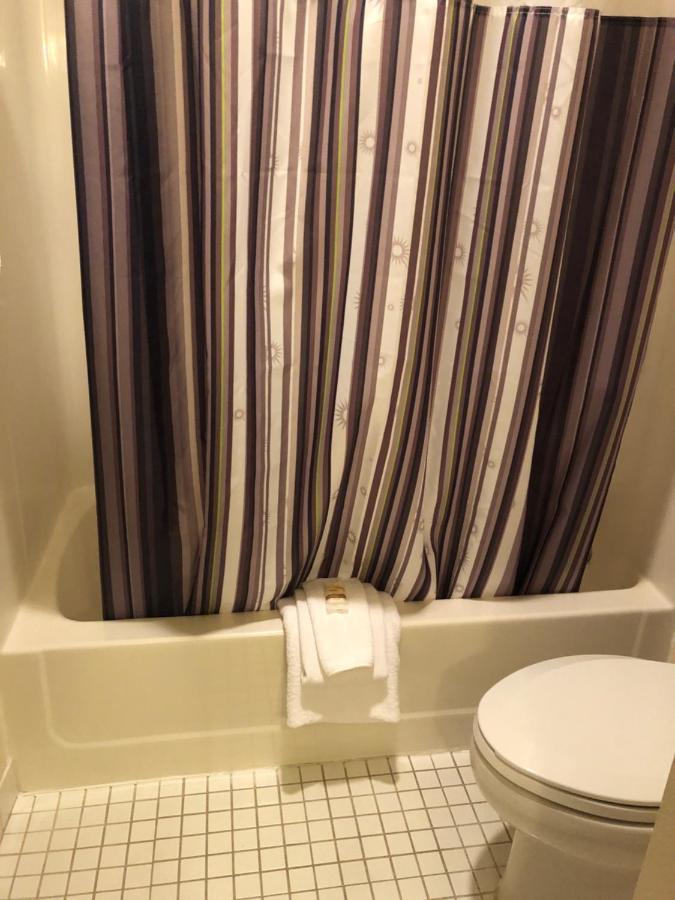 La Quinta By Wyndham Plattsburgh Otel Dış mekan fotoğraf